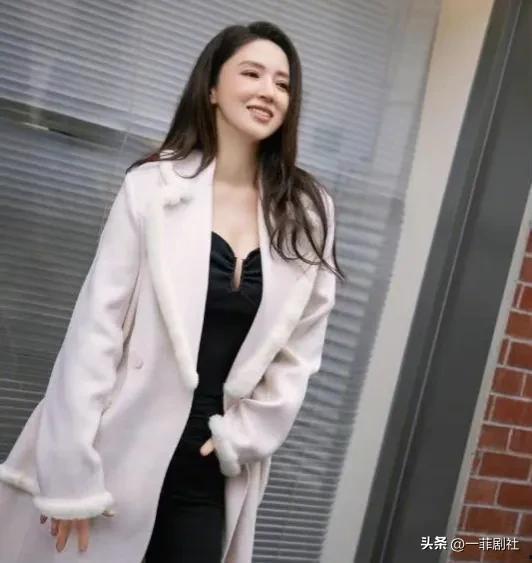 娱乐圈吃瓜情报小说,揭秘明星背后的秘密与恩怨情仇