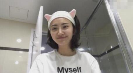 娱乐圈吃瓜景甜是谁呀,她的成长之路与成名之谜